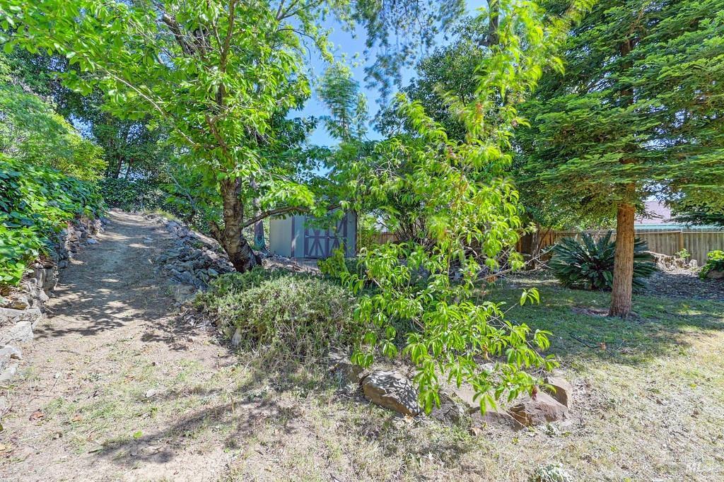 Detail Gallery Image 44 of 61 For 511 Wellington Way, Vacaville,  CA 95688 - 4 Beds | 2/1 Baths