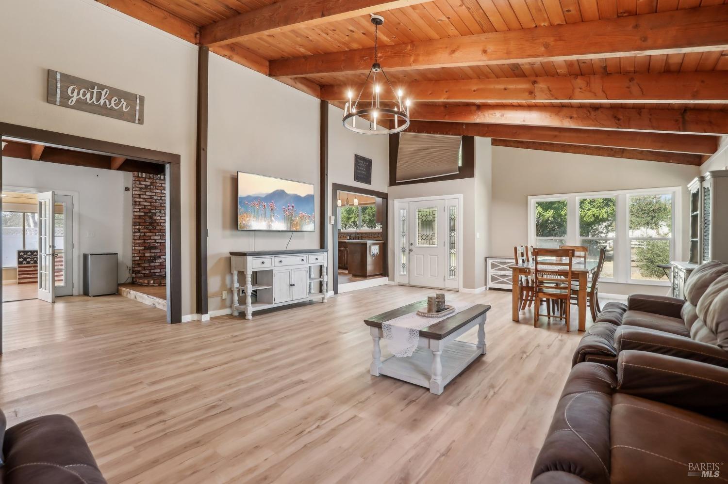Detail Gallery Image 7 of 57 For 7500 Clement Rd, Vacaville,  CA 95688 - 3 Beds | 3 Baths