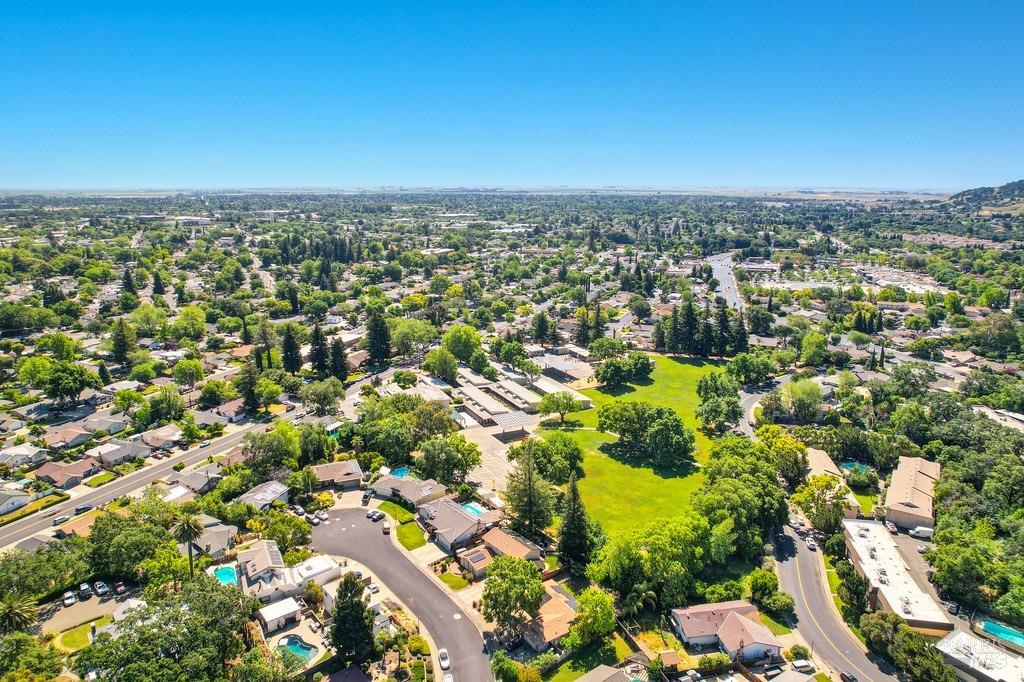 Detail Gallery Image 56 of 61 For 511 Wellington Way, Vacaville,  CA 95688 - 4 Beds | 2/1 Baths