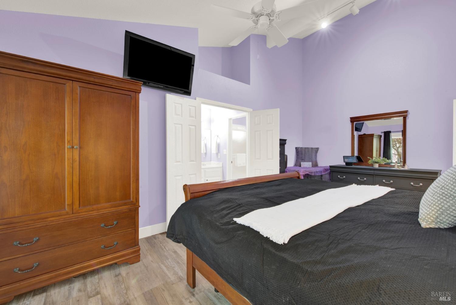 Detail Gallery Image 24 of 57 For 280 Park St, Concord,  CA 94520 - 4 Beds | 2 Baths