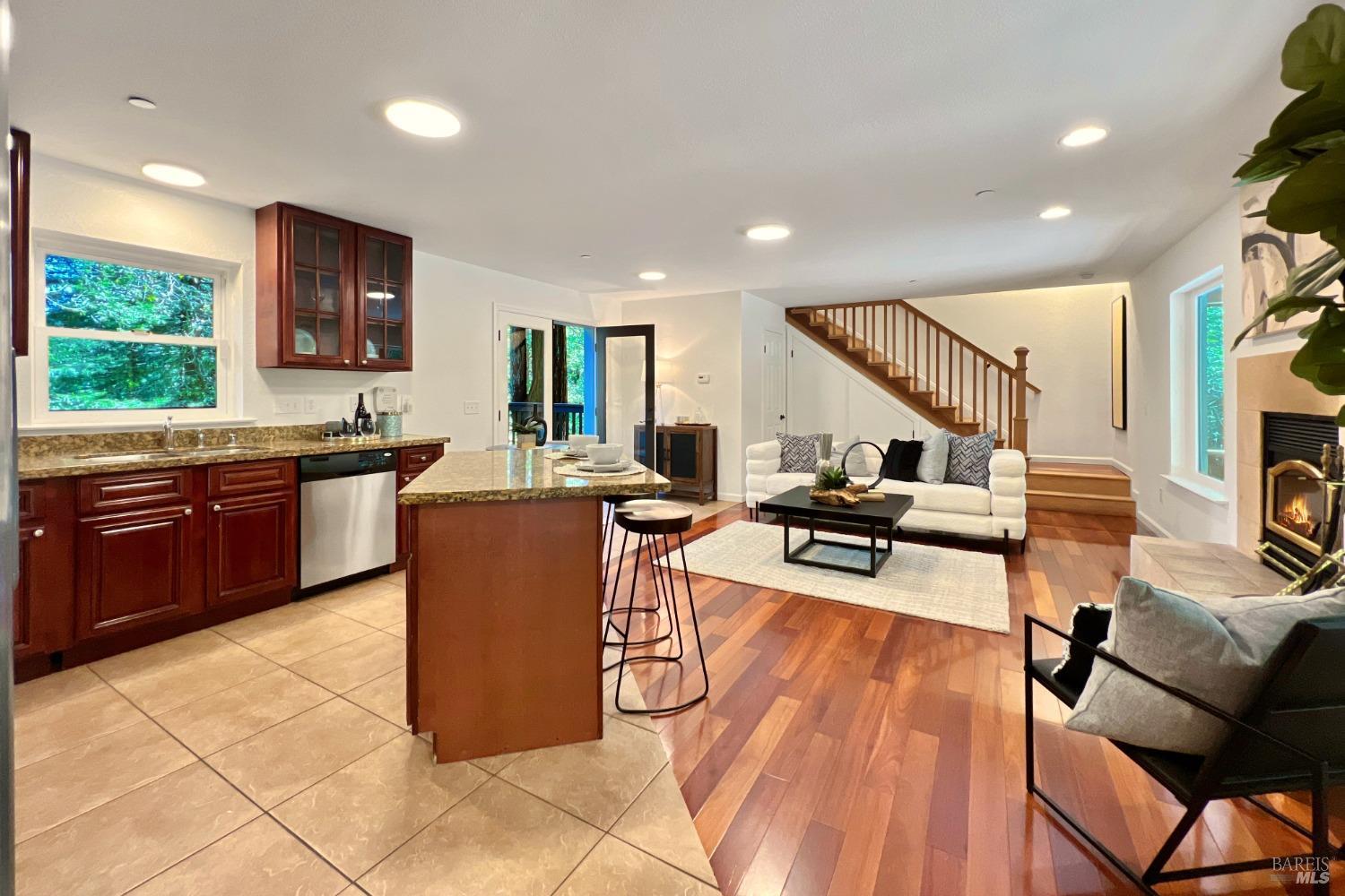 Detail Gallery Image 11 of 52 For 18333 Old Monte Rio Rd, Guerneville,  CA 95446 - 1 Beds | 2 Baths