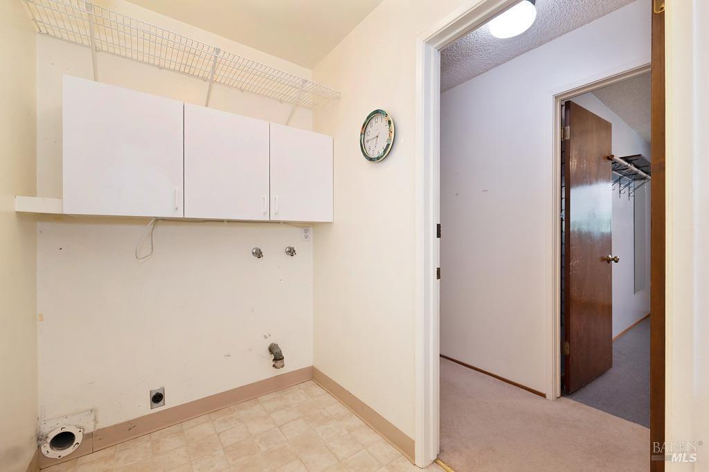Detail Gallery Image 35 of 61 For 511 Wellington Way, Vacaville,  CA 95688 - 4 Beds | 2/1 Baths