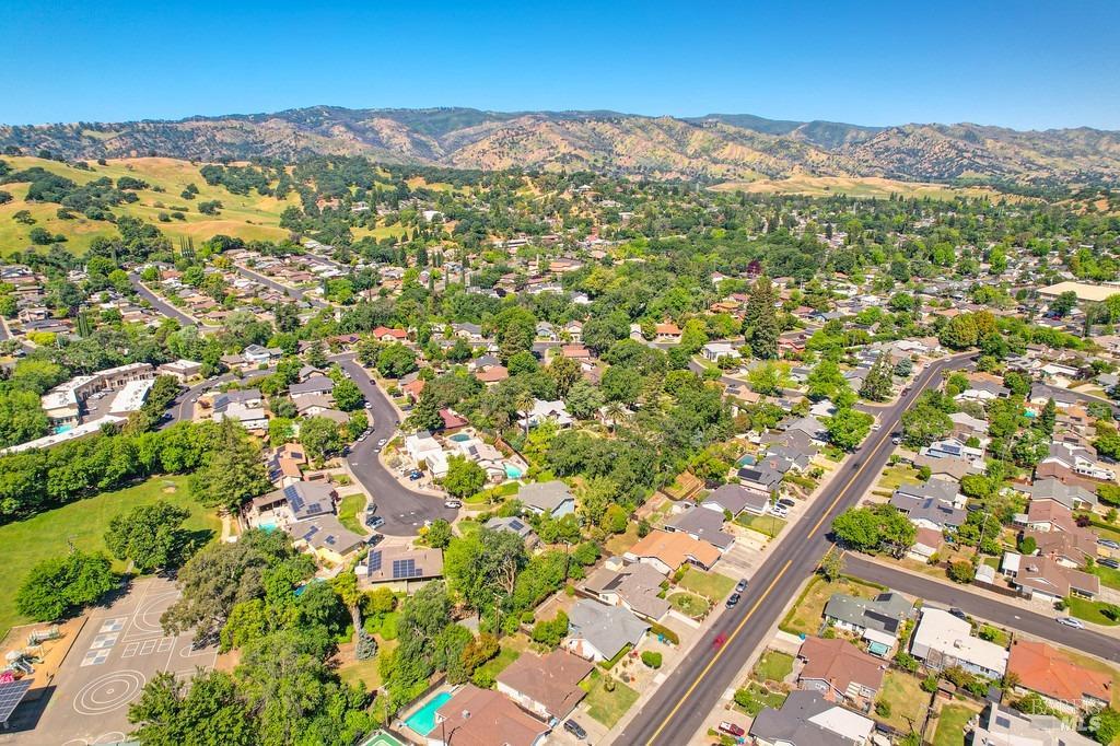 Detail Gallery Image 53 of 61 For 511 Wellington Way, Vacaville,  CA 95688 - 4 Beds | 2/1 Baths