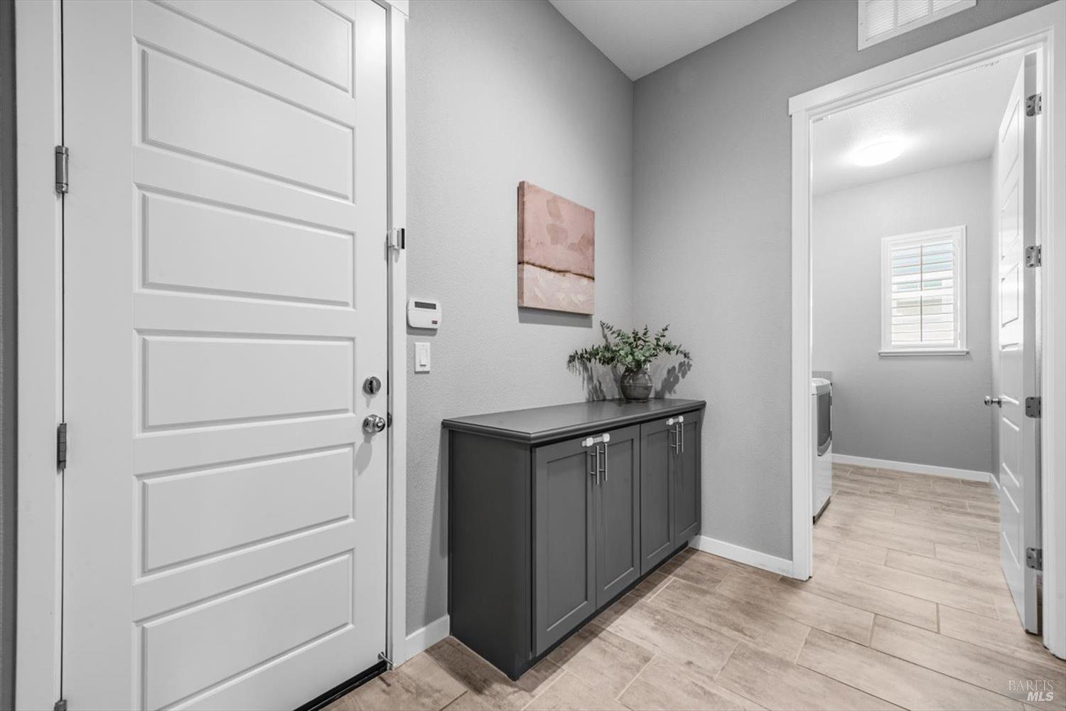 Detail Gallery Image 32 of 58 For 1080 Columbia Dr, Dixon,  CA 95620 - 3 Beds | 2/1 Baths
