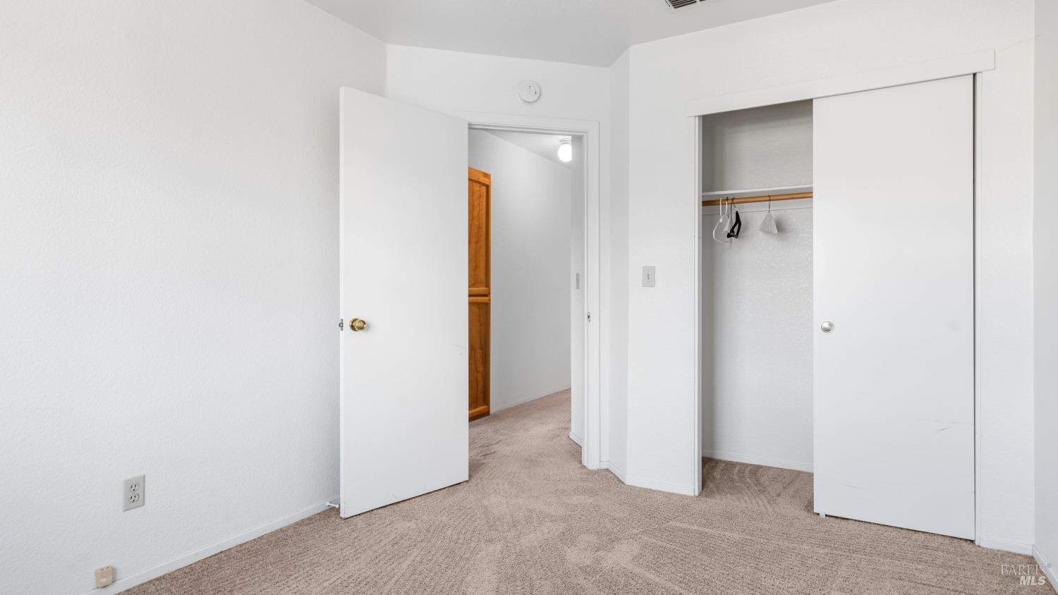 Detail Gallery Image 27 of 35 For 719 Sage Ct, Vacaville,  CA 95687 - 3 Beds | 2/1 Baths