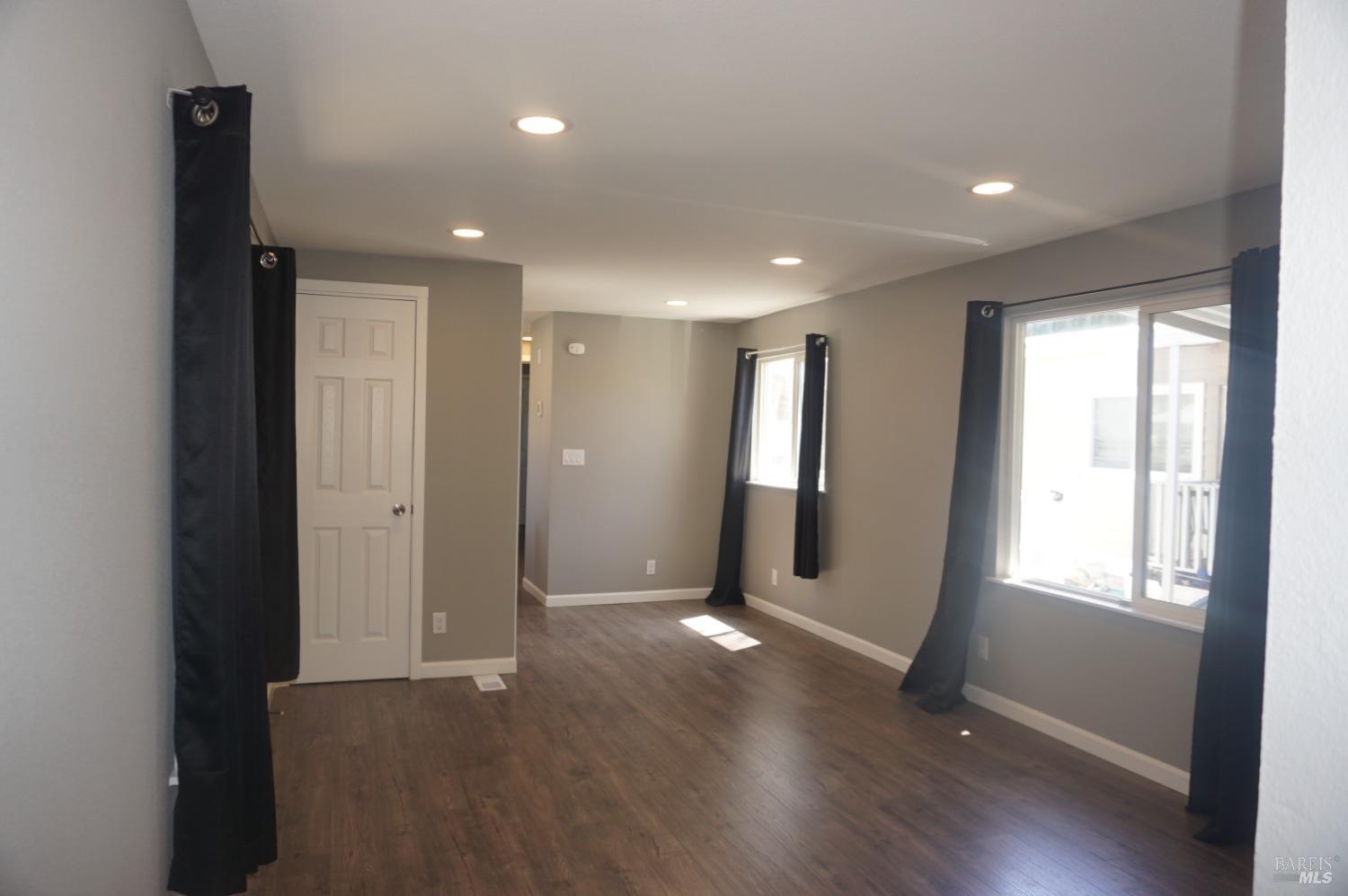 Detail Gallery Image 23 of 33 For 133 Calle Chapultepic Unkn, Vacaville,  CA 95687 - 2 Beds | 2 Baths