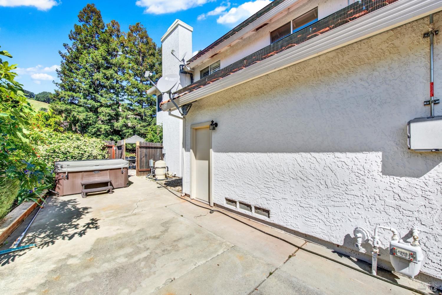 Detail Gallery Image 45 of 46 For 806 Swindon Ct, Vacaville,  CA 95688 - 5 Beds | 3 Baths