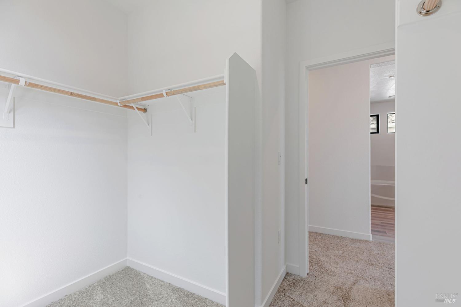 Detail Gallery Image 9 of 13 For 9013 Camino Colegio Rd, Rohnert Park,  CA 94928 - 4 Beds | 3 Baths