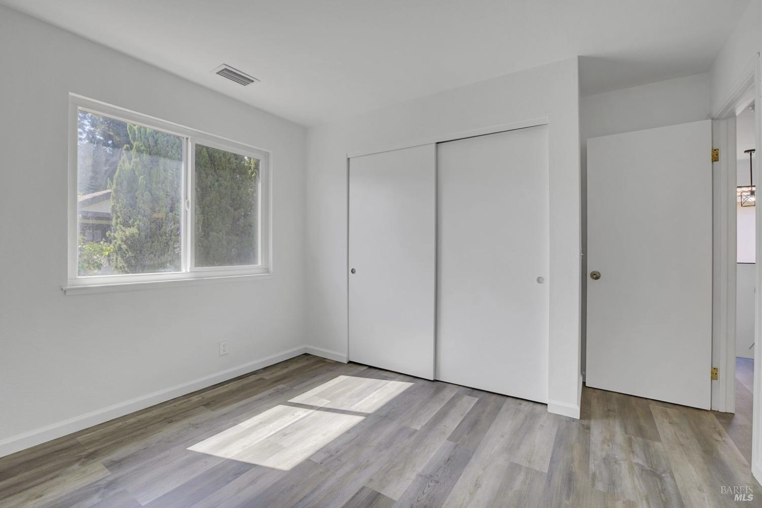 Detail Gallery Image 21 of 33 For 35 Freedom Pl, Rohnert Park,  CA 94928 - 3 Beds | 2 Baths