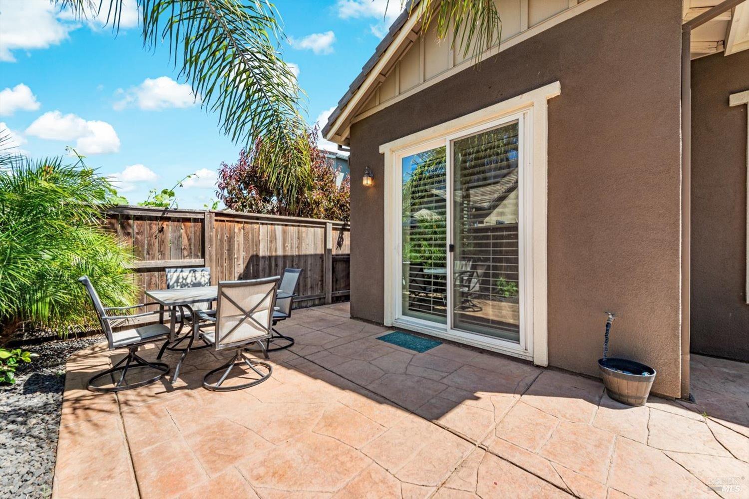 Detail Gallery Image 44 of 58 For 1080 Columbia Dr, Dixon,  CA 95620 - 3 Beds | 2/1 Baths