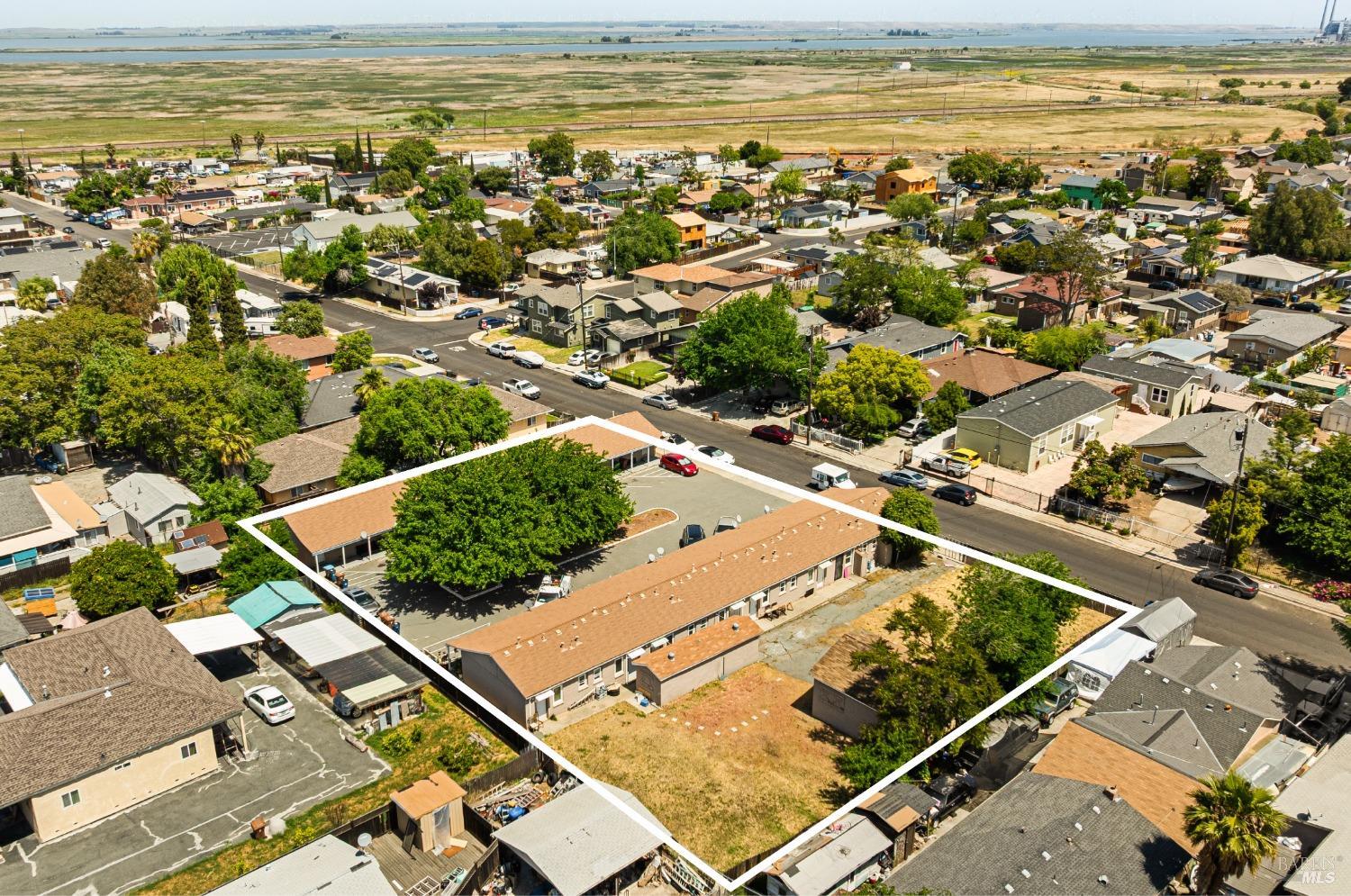 Detail Gallery Image 2 of 36 For 71 Solano Ave, Bay Point,  CA 94565 - – Beds | – Baths