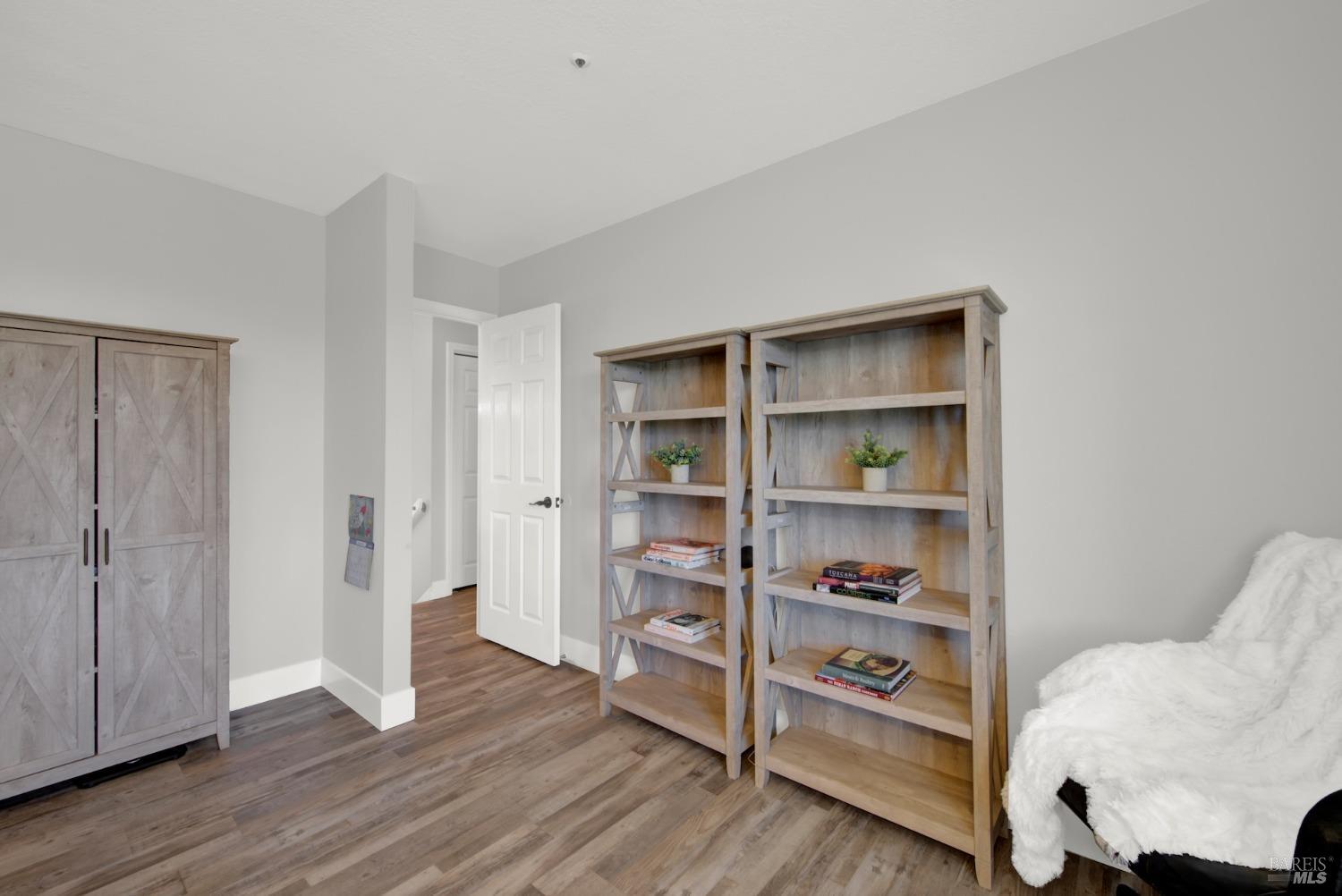 Detail Gallery Image 32 of 57 For 280 Park St, Concord,  CA 94520 - 4 Beds | 2 Baths