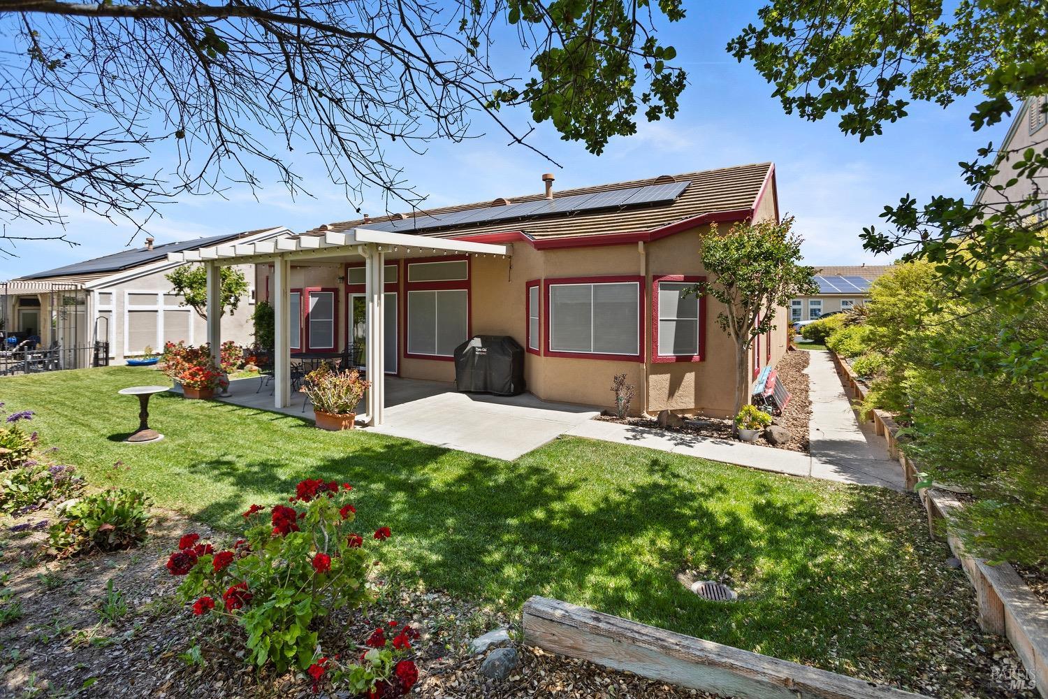 Detail Gallery Image 11 of 40 For 573 Laurel Pl, Rio Vista,  CA 94571 - 2 Beds | 2/1 Baths