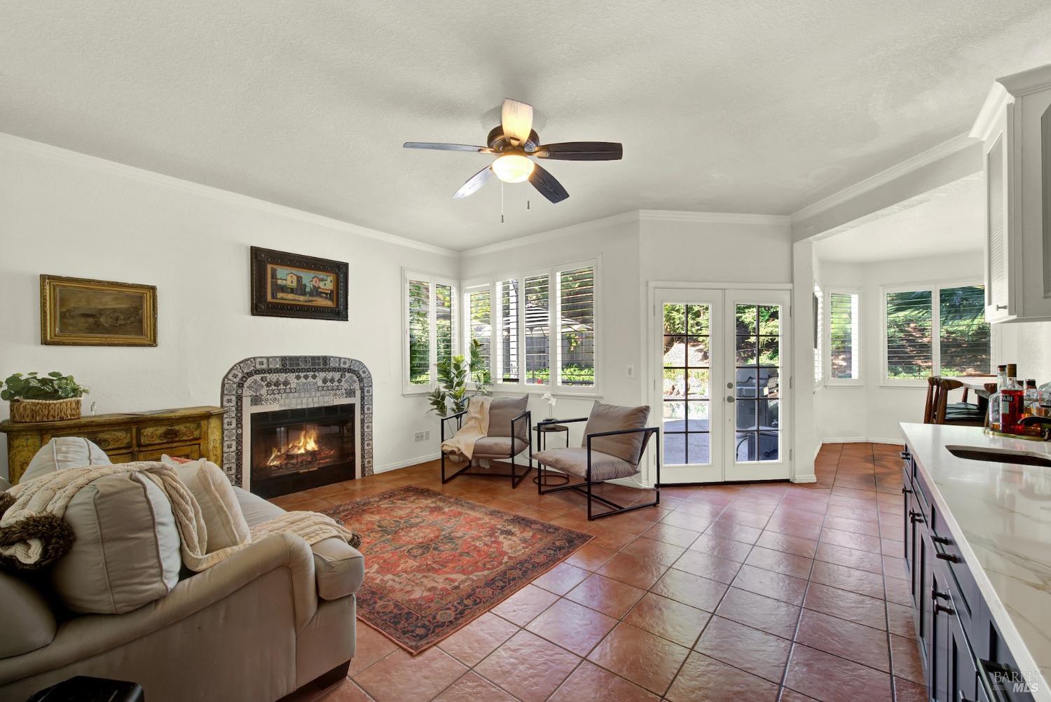Detail Gallery Image 16 of 46 For 806 Swindon Ct, Vacaville,  CA 95688 - 5 Beds | 3 Baths