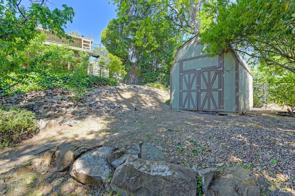 Detail Gallery Image 45 of 61 For 511 Wellington Way, Vacaville,  CA 95688 - 4 Beds | 2/1 Baths