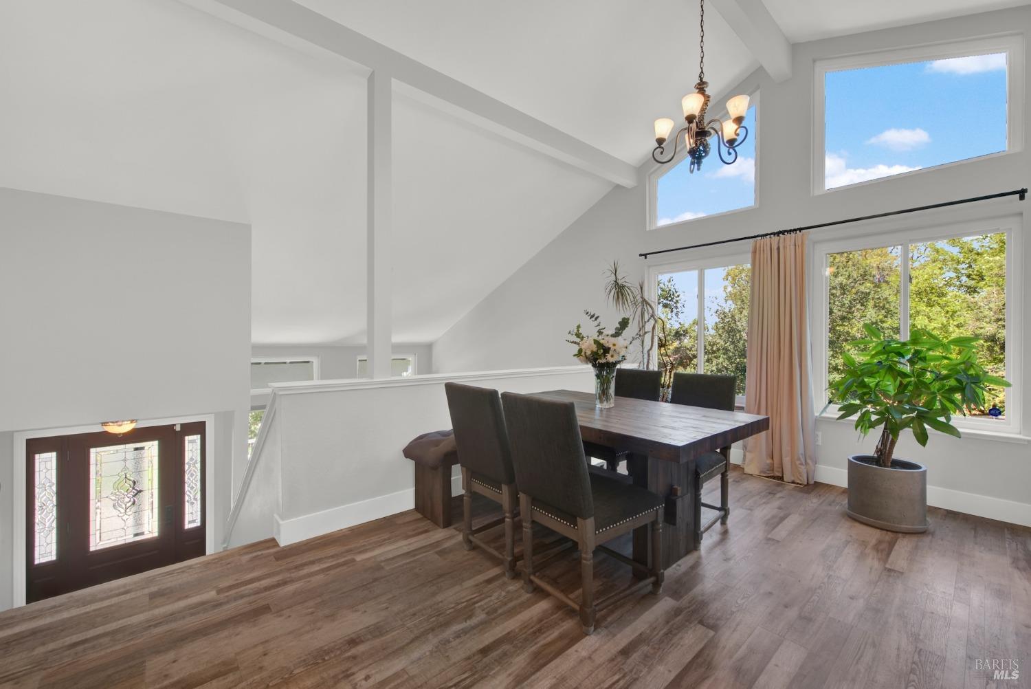 Detail Gallery Image 13 of 57 For 280 Park St, Concord,  CA 94520 - 4 Beds | 2 Baths