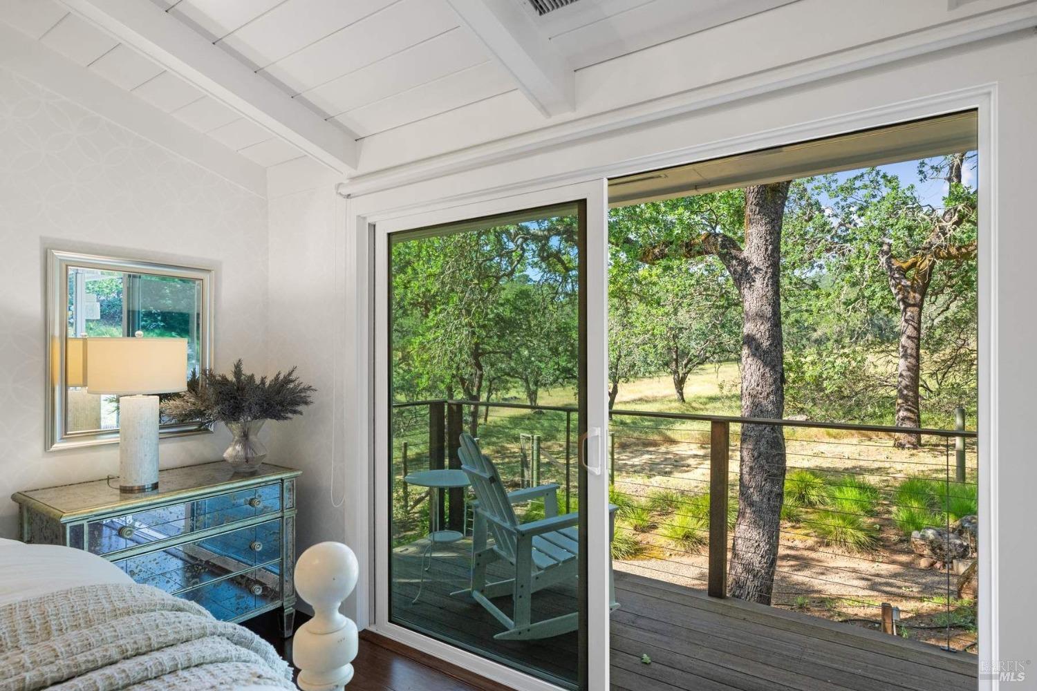 Detail Gallery Image 16 of 41 For 695 Michael Dr, Sonoma,  CA 95476 - 3 Beds | 2/1 Baths