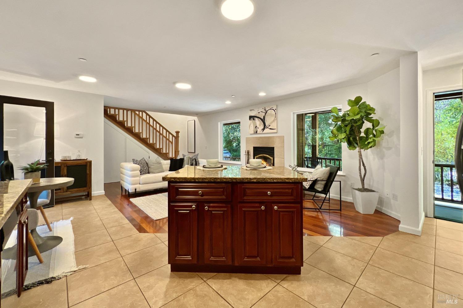 Detail Gallery Image 15 of 52 For 18333 Old Monte Rio Rd, Guerneville,  CA 95446 - 1 Beds | 2 Baths