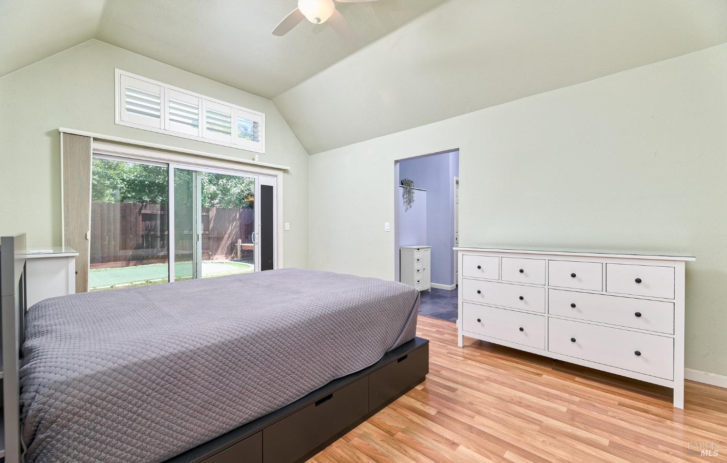Detail Gallery Image 16 of 25 For 919 Cedar Brook Ln, Vacaville,  CA 95689 - 3 Beds | 2 Baths