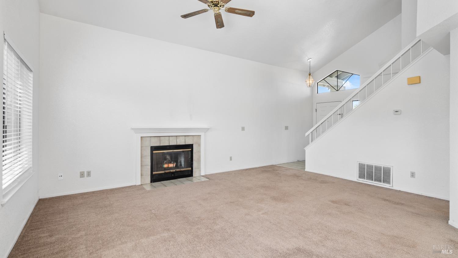 Detail Gallery Image 6 of 35 For 719 Sage Ct, Vacaville,  CA 95687 - 3 Beds | 2/1 Baths