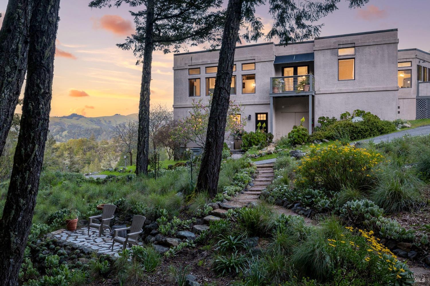 Detail Gallery Image 1 of 39 For Address Is Not Disclosed, Kentfield,  CA 94904 - 4 Beds | 4/1 Baths