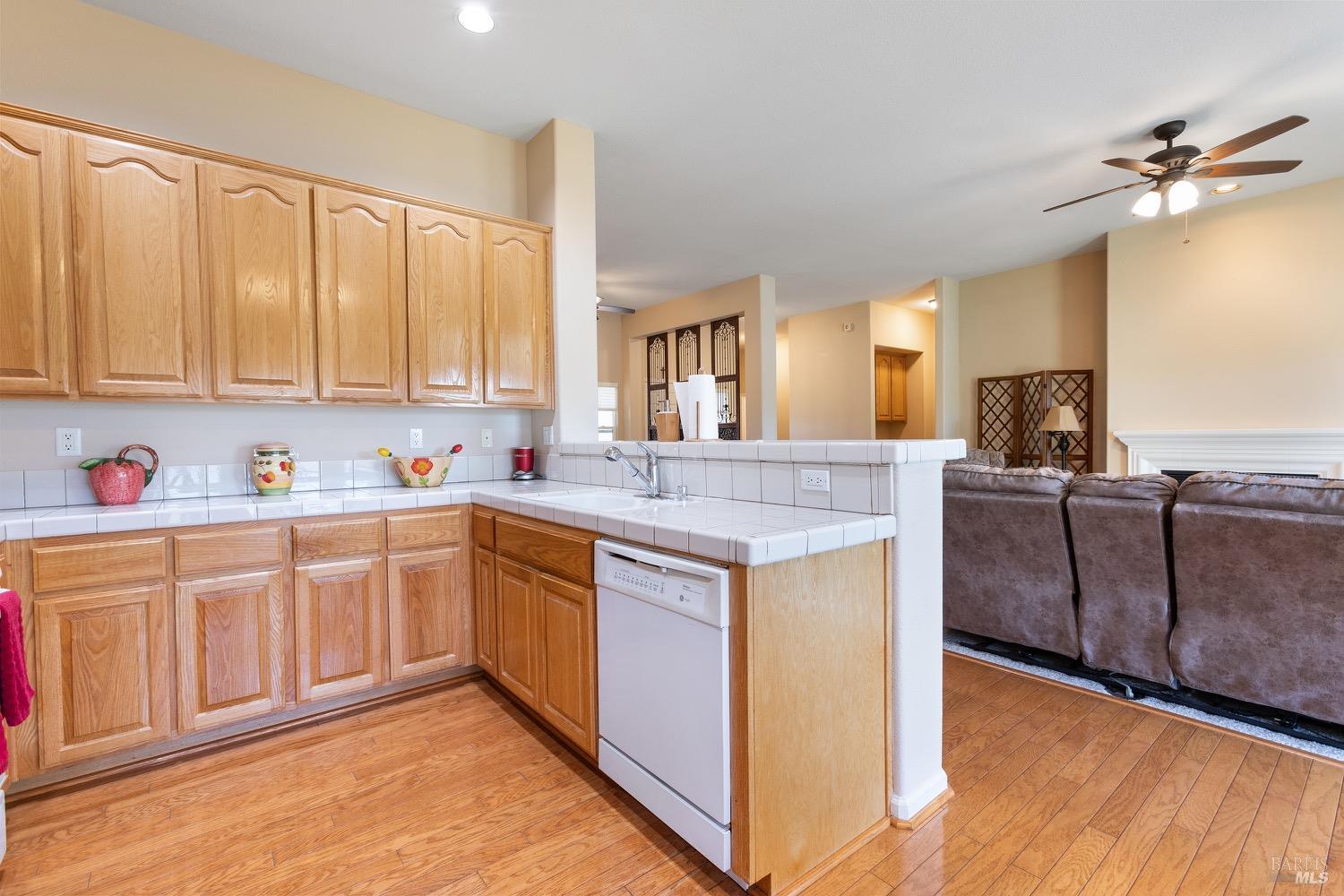Detail Gallery Image 25 of 40 For 573 Laurel Pl, Rio Vista,  CA 94571 - 2 Beds | 2/1 Baths