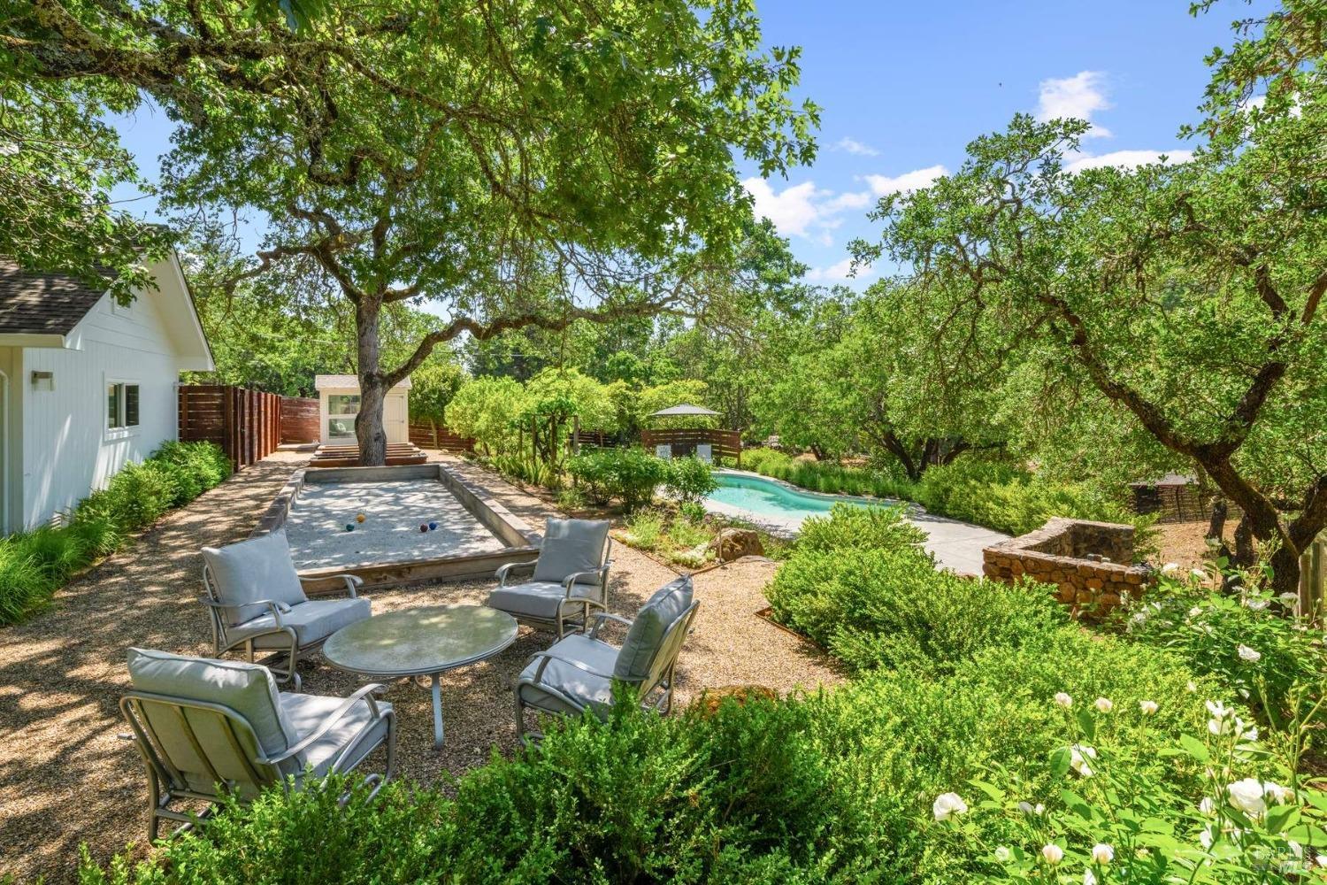 Detail Gallery Image 37 of 41 For 695 Michael Dr, Sonoma,  CA 95476 - 3 Beds | 2/1 Baths