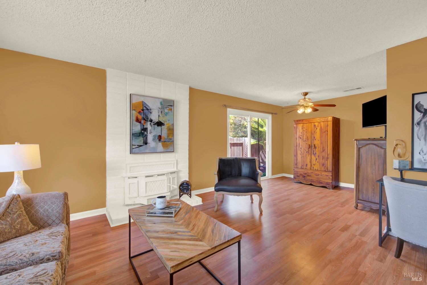 Detail Gallery Image 10 of 58 For 603 Woodlark Dr, Suisun City,  CA 94585 - 4 Beds | 2 Baths