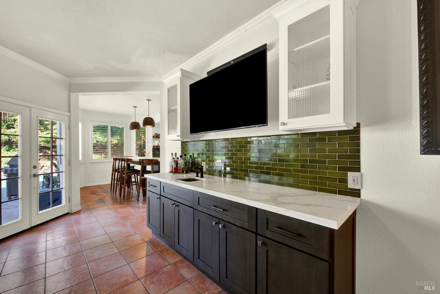 Detail Gallery Image 17 of 46 For 806 Swindon Ct, Vacaville,  CA 95688 - 5 Beds | 3 Baths