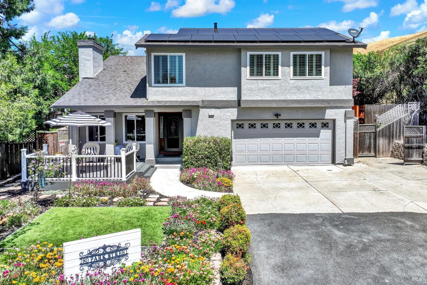 Detail Gallery Image 3 of 57 For 280 Park St, Concord,  CA 94520 - 4 Beds | 2 Baths