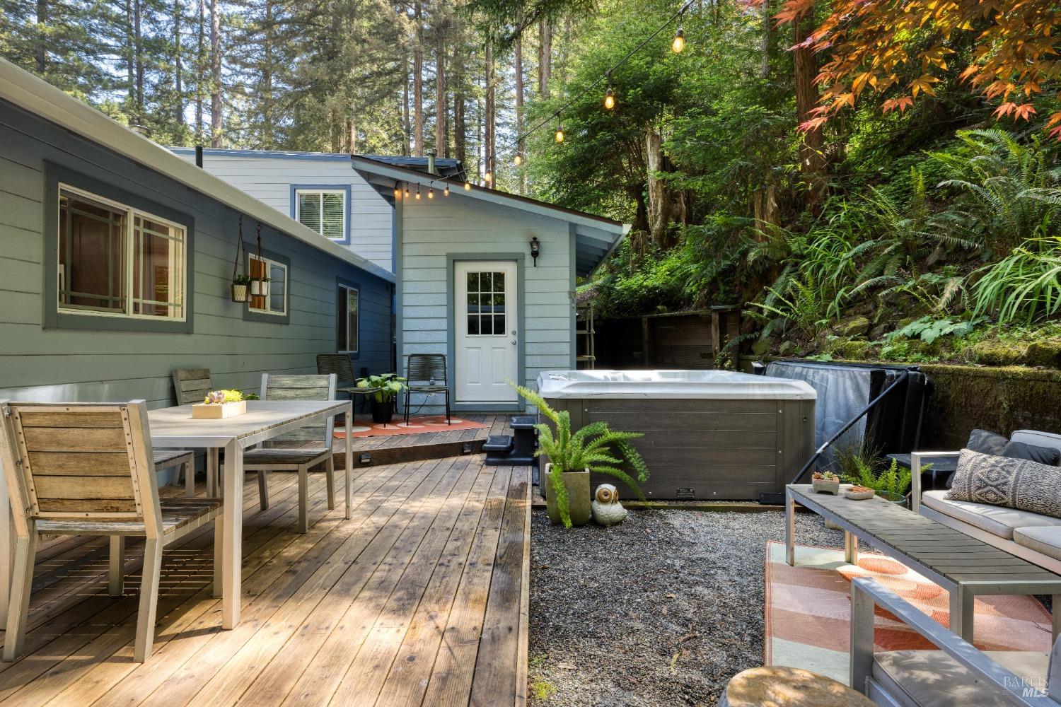 Detail Gallery Image 30 of 35 For 14670 Cherry St, Guerneville,  CA 95446 - 2 Beds | 1 Baths