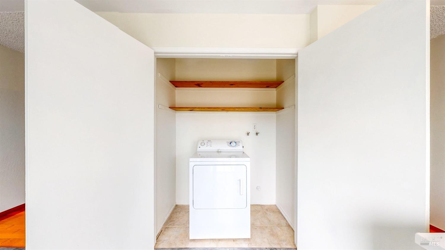 Detail Gallery Image 31 of 35 For 117 Sunset Cir #36,  Benicia,  CA 94510 - 3 Beds | 1/1 Baths
