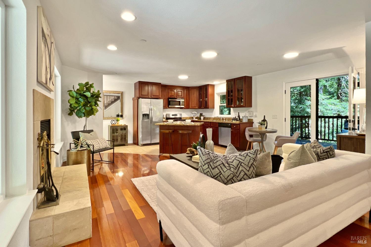 Detail Gallery Image 25 of 52 For 18333 Old Monte Rio Rd, Guerneville,  CA 95446 - 1 Beds | 2 Baths