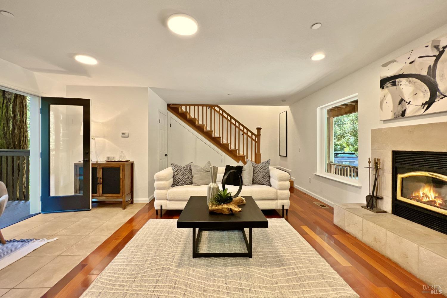 Detail Gallery Image 12 of 52 For 18333 Old Monte Rio Rd, Guerneville,  CA 95446 - 1 Beds | 2 Baths