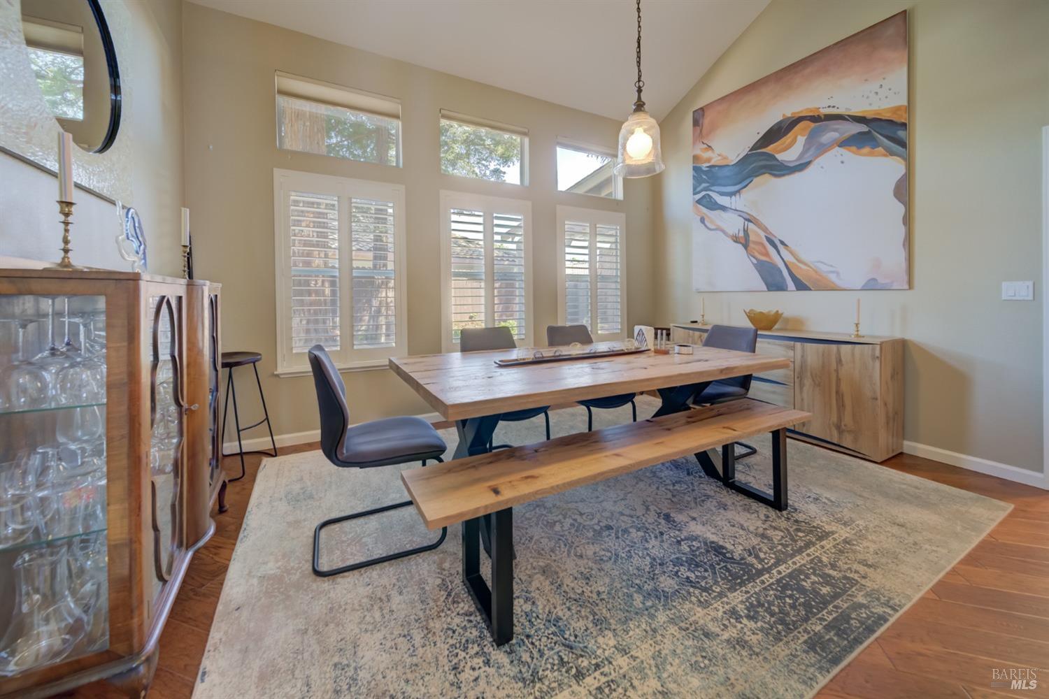 Detail Gallery Image 18 of 57 For 1025 Fallen Leaf Pl, Vacaville,  CA 95687 - 5 Beds | 3 Baths
