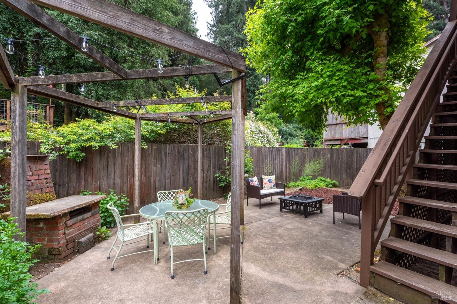 Detail Gallery Image 41 of 44 For 16635 Center Way, Guerneville,  CA 95446 - 3 Beds | 2/1 Baths