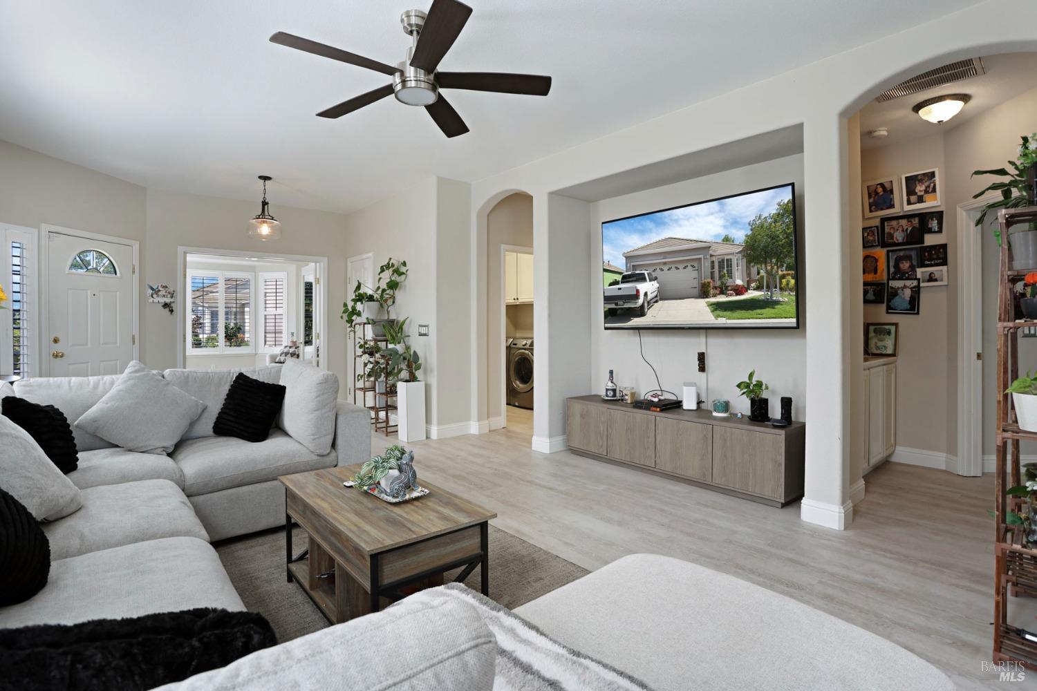 Detail Gallery Image 7 of 33 For 234 Cedar Ridge Dr, Rio Vista,  CA 94571 - 2 Beds | 2 Baths