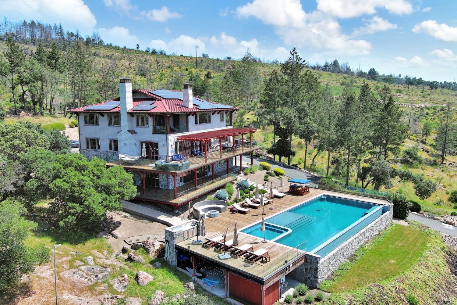 Detail Gallery Image 58 of 87 For 550 Meadowood Ln, Saint Helena,  CA 94574 - 6 Beds | 6 Baths