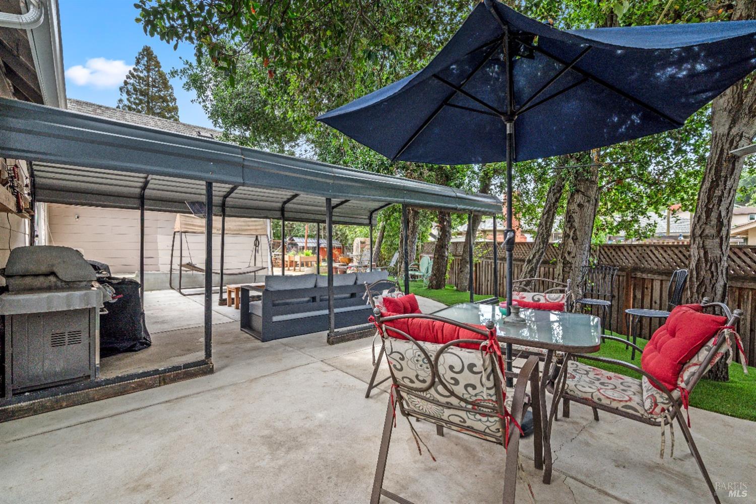 Del Mar Court, Vallejo, California image 35