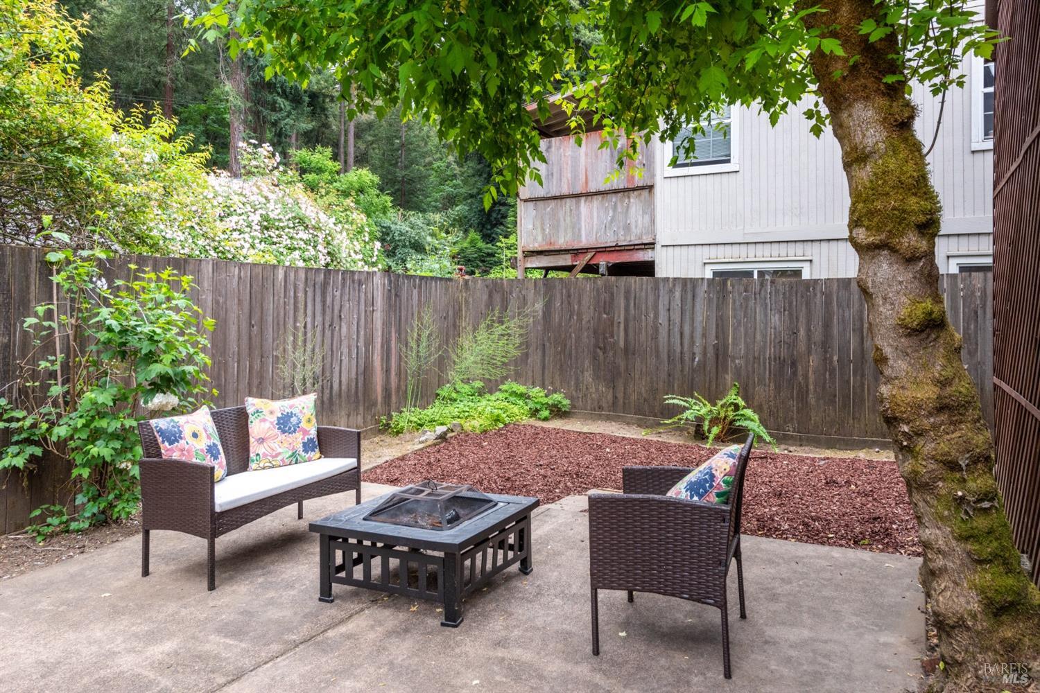 Detail Gallery Image 42 of 44 For 16635 Center Way, Guerneville,  CA 95446 - 3 Beds | 2/1 Baths