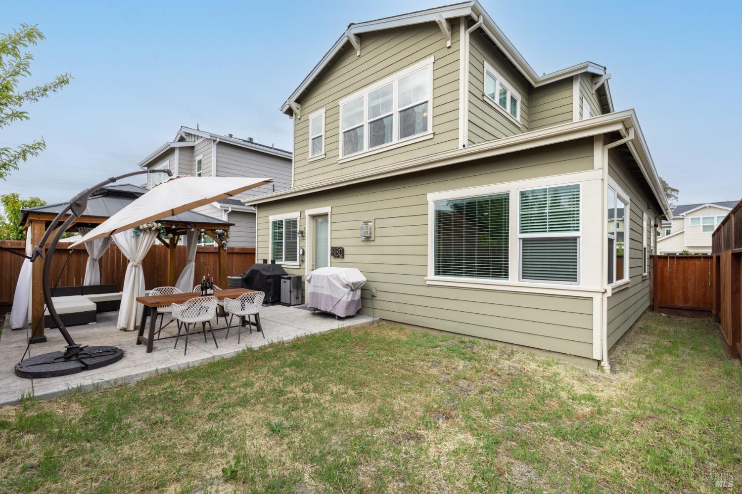 Detail Gallery Image 31 of 31 For 1434 Heather Dr, Santa Rosa,  CA 95401 - 3 Beds | 2/1 Baths