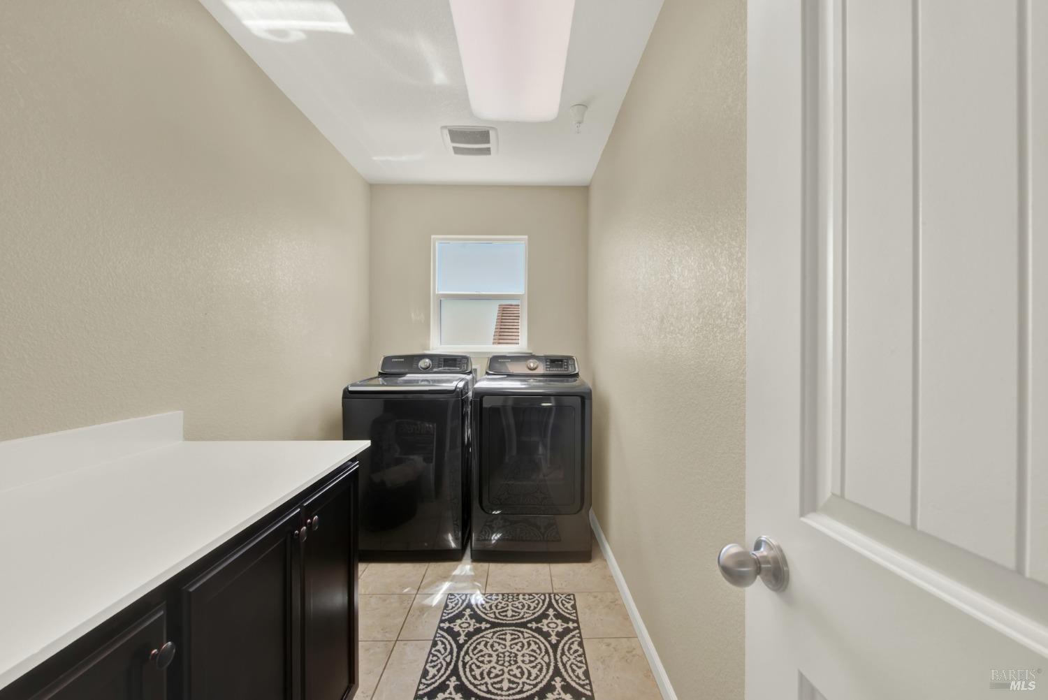 Detail Gallery Image 61 of 78 For 1870 Beacon Falls Way, Fairfield,  CA 94533 - 4 Beds | 3 Baths