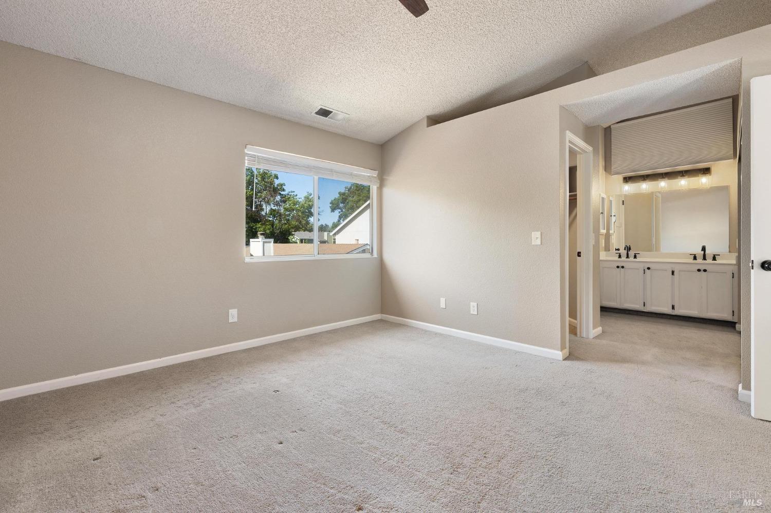 Detail Gallery Image 25 of 42 For 115 American Way, Vacaville,  CA 95687 - 3 Beds | 2/1 Baths