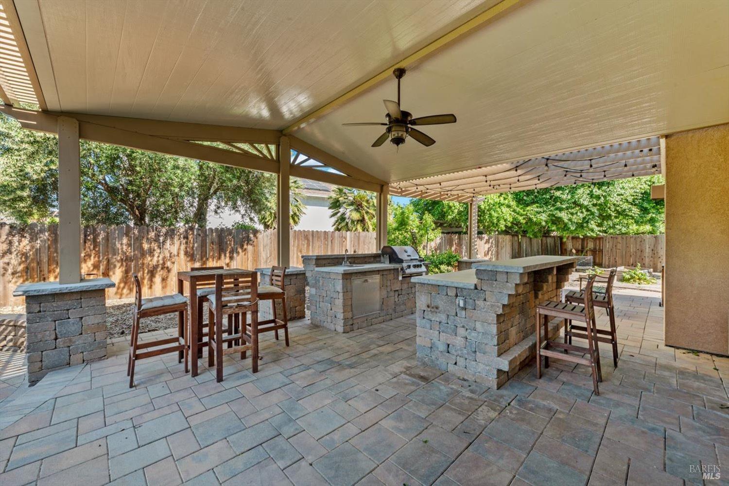 Detail Gallery Image 40 of 63 For 525 Boone Dr, Vacaville,  CA 95687 - 6 Beds | 3 Baths