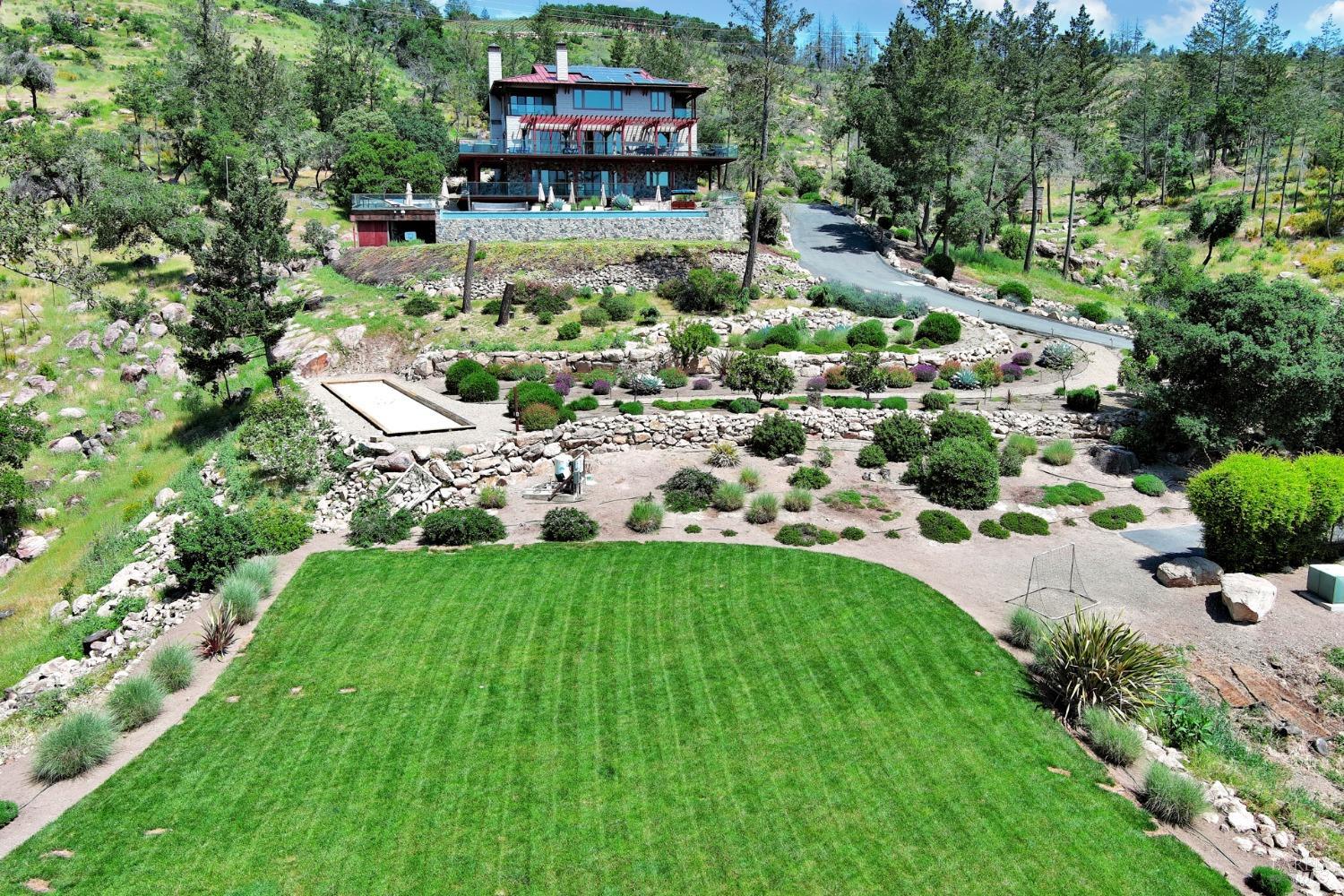 Detail Gallery Image 62 of 87 For 550 Meadowood Ln, Saint Helena,  CA 94574 - 6 Beds | 6 Baths