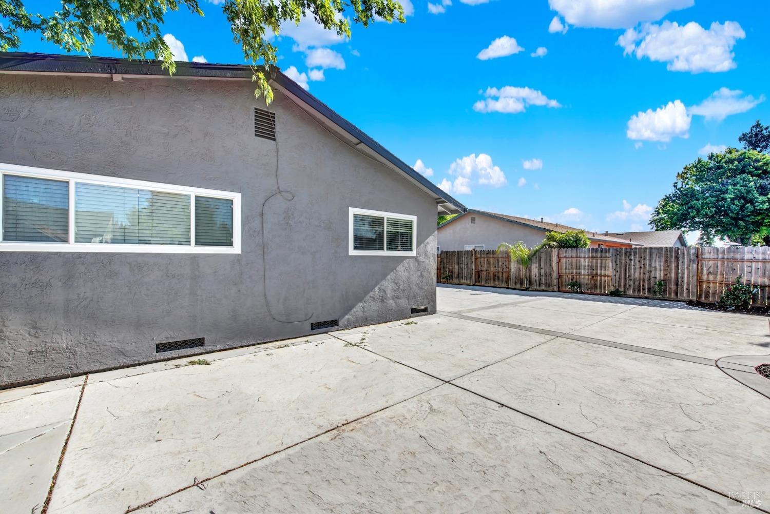 Detail Gallery Image 50 of 52 For 106 Ramsey Dr, Vacaville,  CA 95687 - 4 Beds | 2 Baths