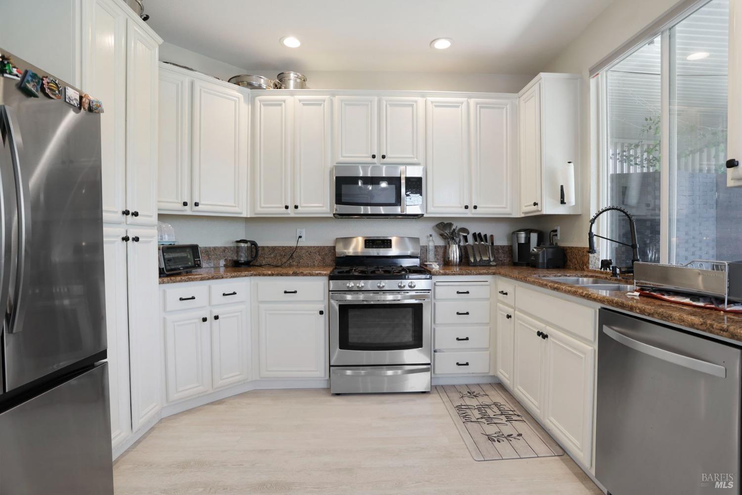 Detail Gallery Image 14 of 33 For 234 Cedar Ridge Dr, Rio Vista,  CA 94571 - 2 Beds | 2 Baths