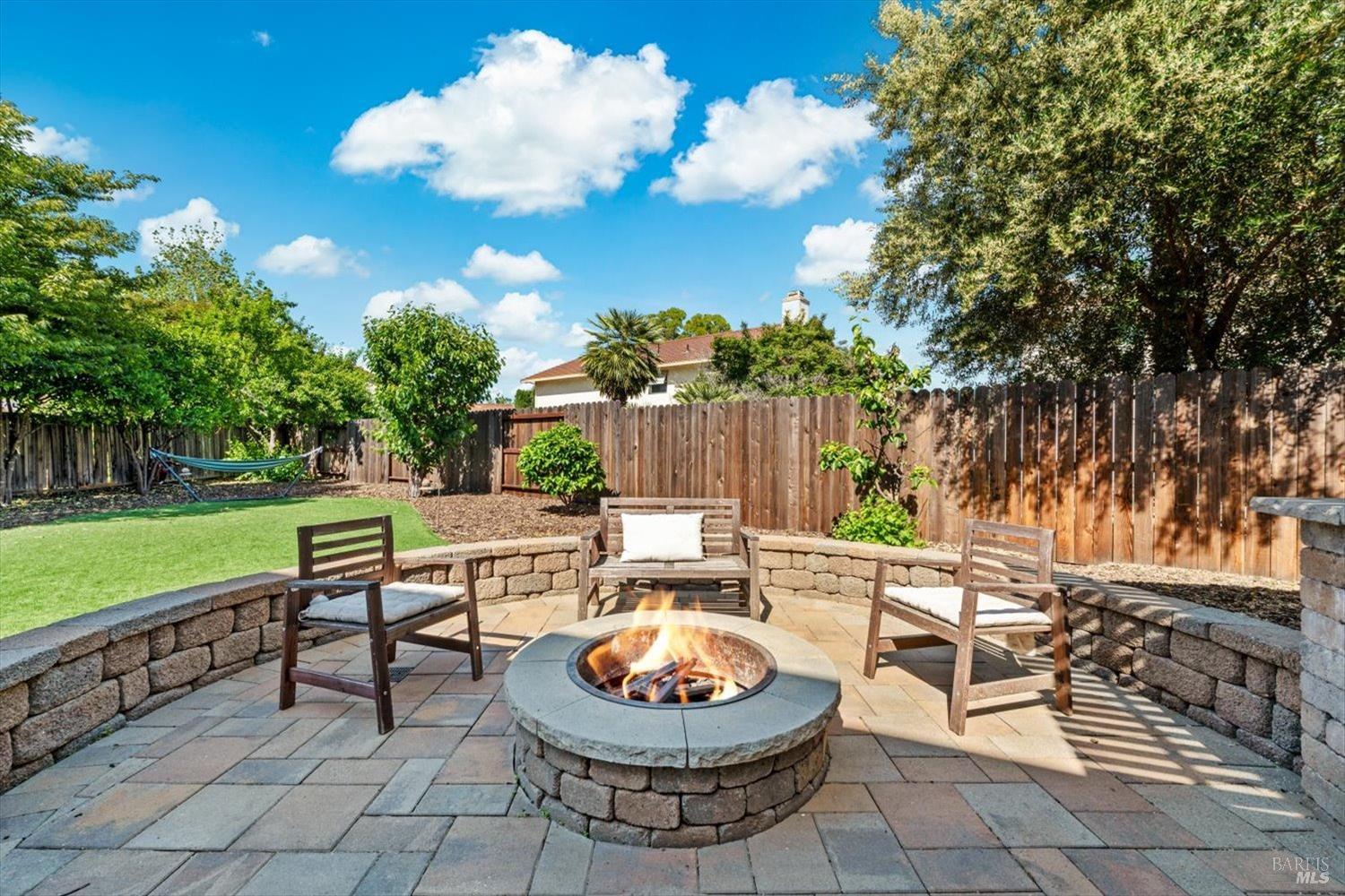 Detail Gallery Image 42 of 63 For 525 Boone Dr, Vacaville,  CA 95687 - 6 Beds | 3 Baths