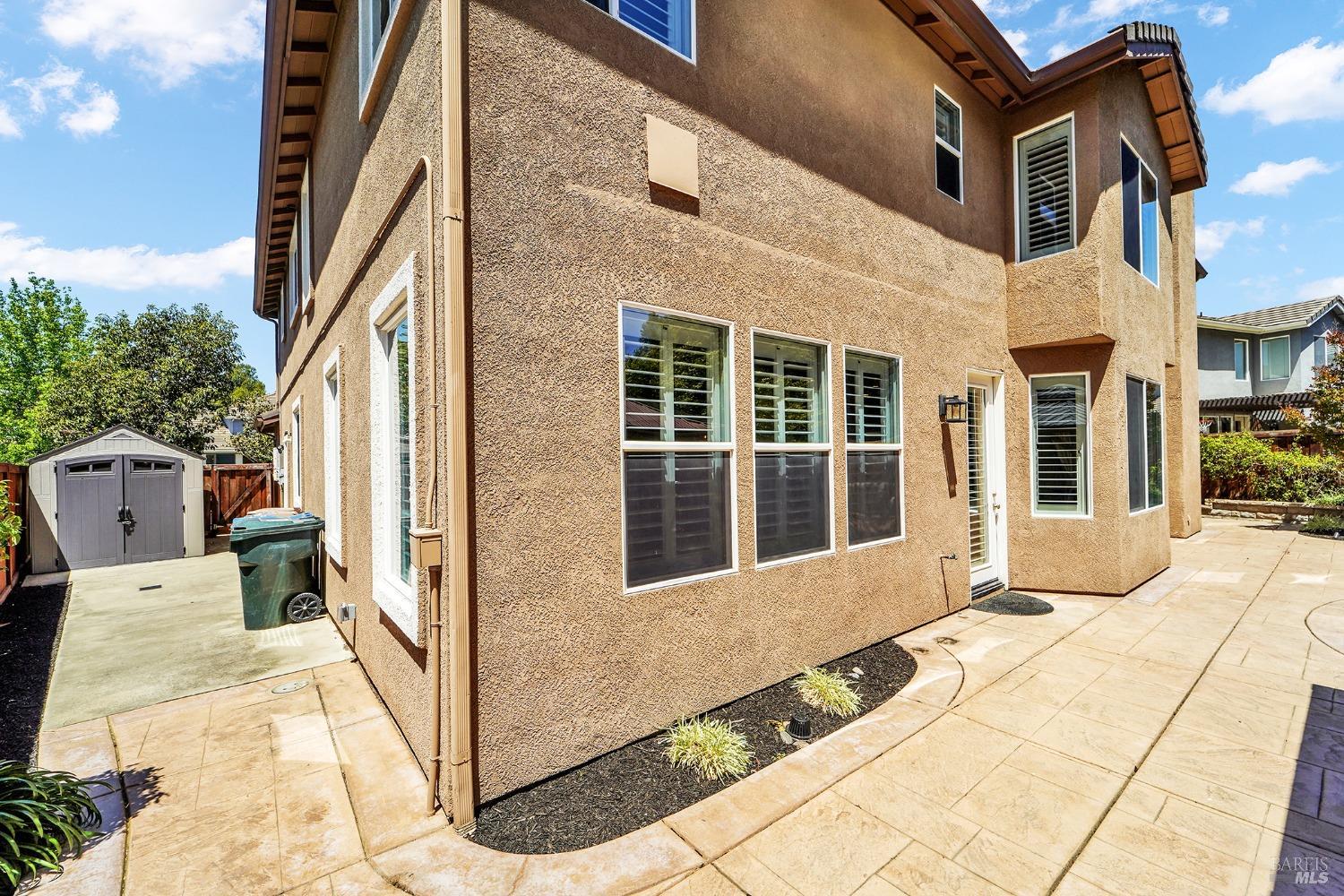 Detail Gallery Image 7 of 62 For 653 Robinson Way, Benicia,  CA 94510 - 5 Beds | 4 Baths