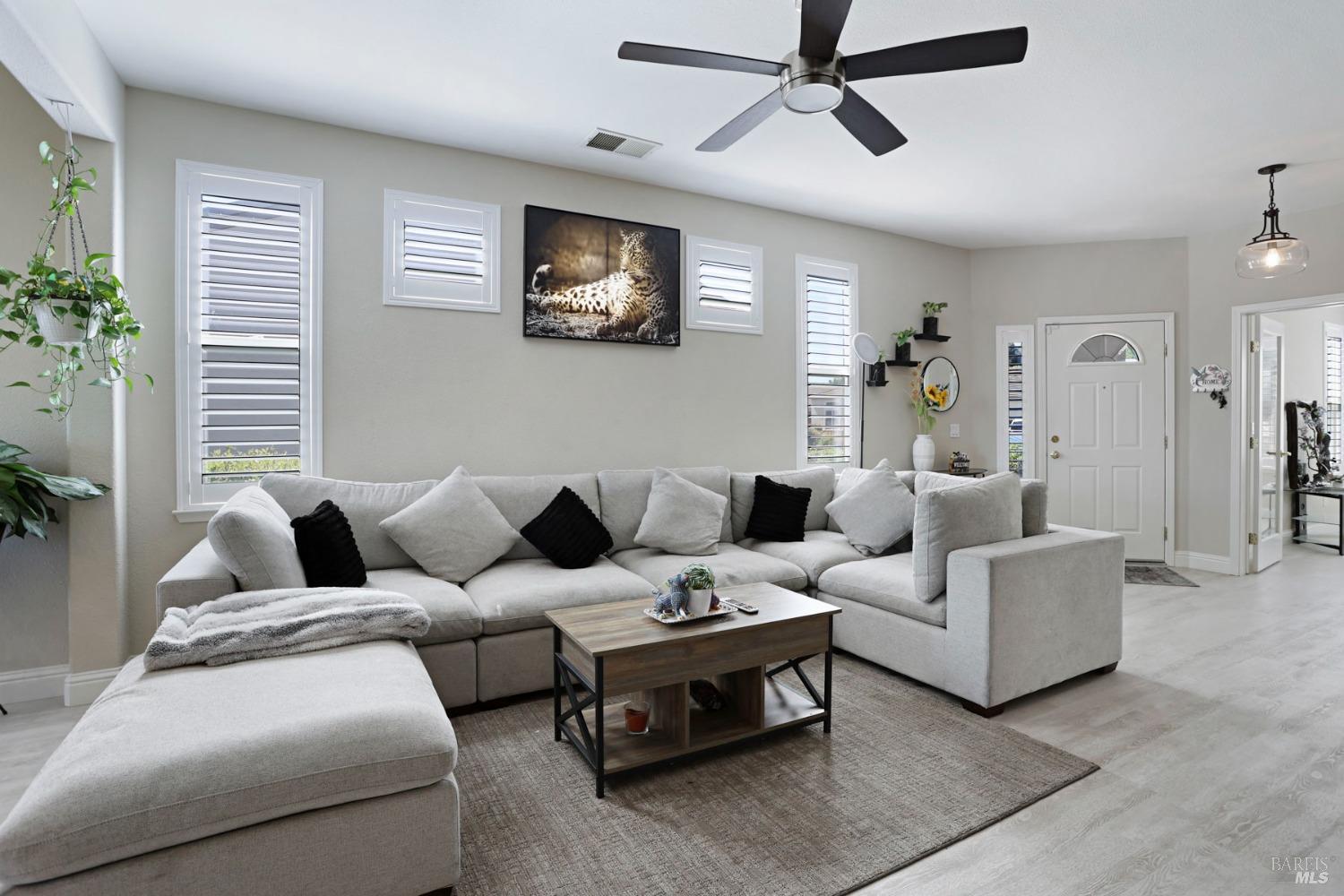 Detail Gallery Image 6 of 33 For 234 Cedar Ridge Dr, Rio Vista,  CA 94571 - 2 Beds | 2 Baths